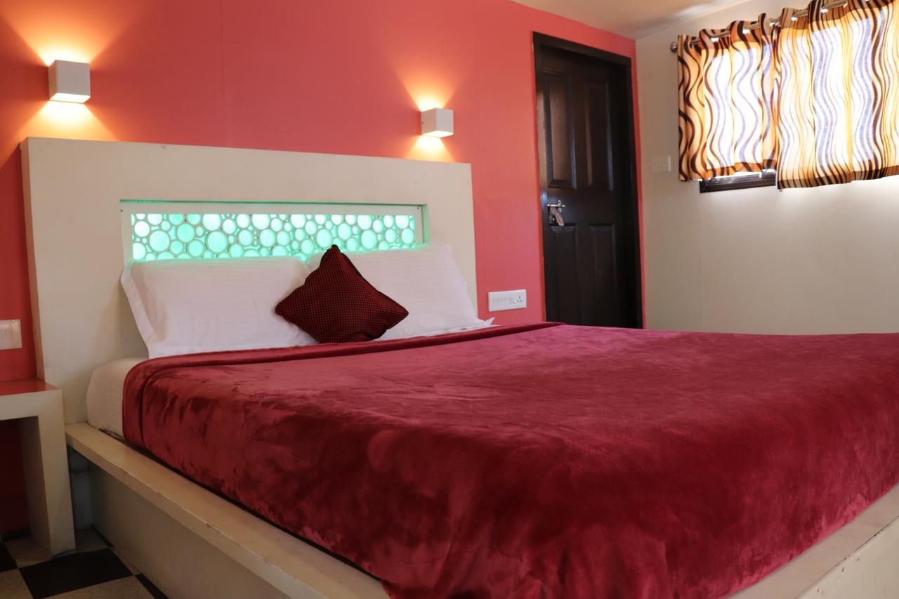 Friends Cruise, Nightstay Houseboat Alappuzha Esterno foto